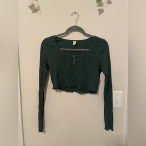 WOMENS LONGSLEEVE GREEN CROP TOP